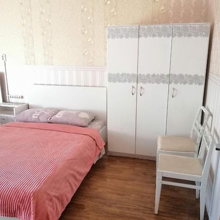 Ланжероновская Угол Дерибасовская Apartment Oldenburg Bagian luar foto