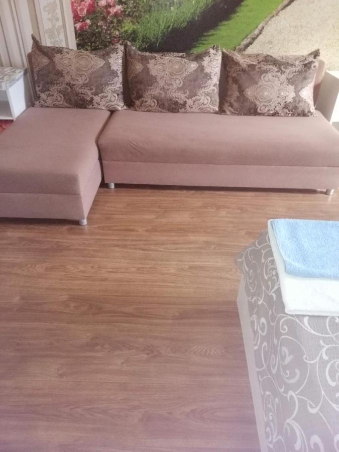Ланжероновская Угол Дерибасовская Apartment Oldenburg Bagian luar foto